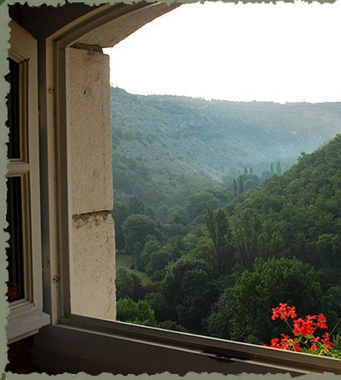 Auberge Du Relais D'Auniac Gourdon-en-quercy Room photo